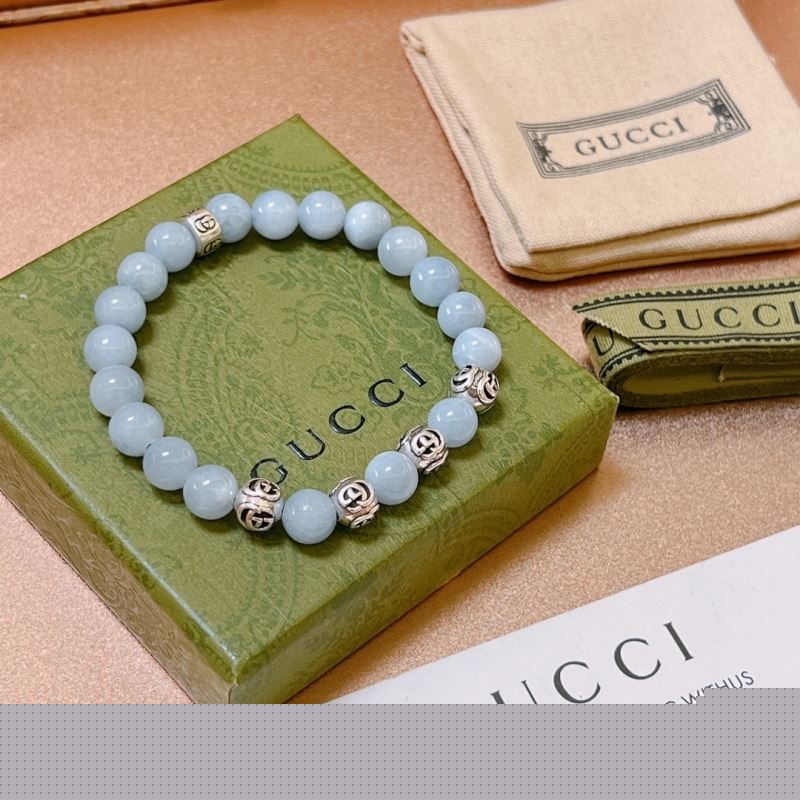 G*u*i bracelets
